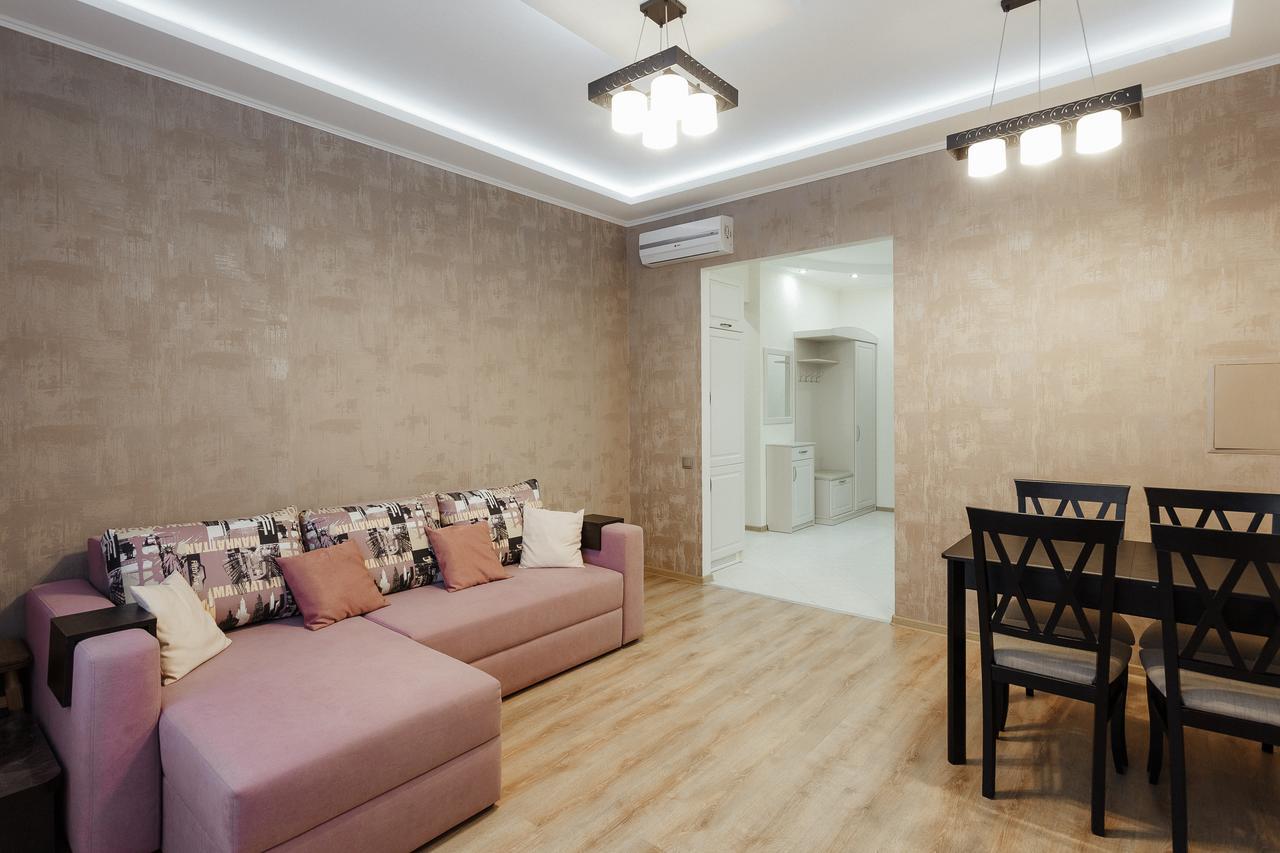Arcadia Vip-Apartments In Golfstream Odesa Exterior photo